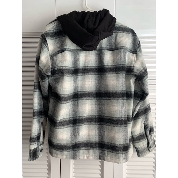 Boy’s Flannel Jacket - Picture 3 of 6